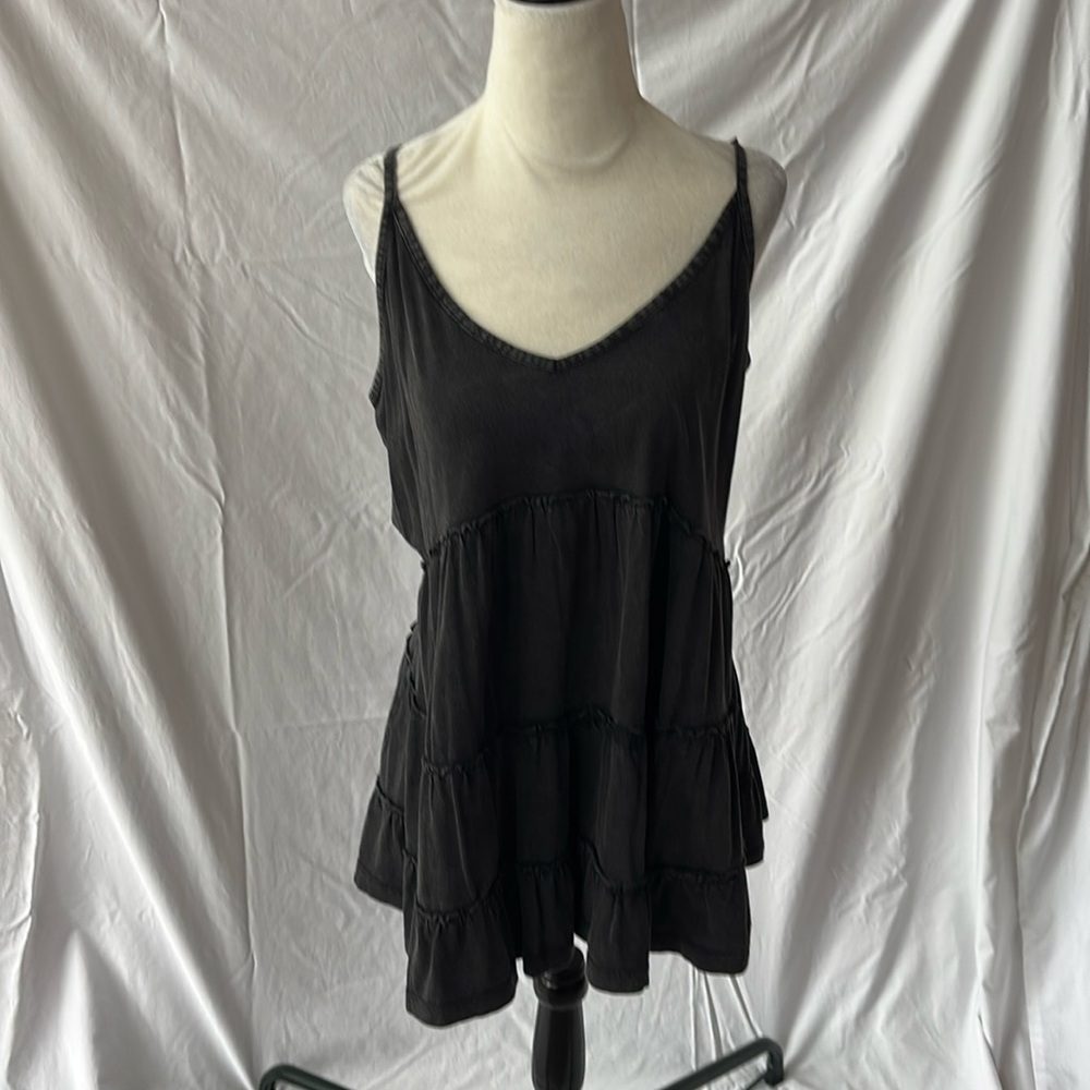 Anthropology tiered tunic tank top with adjustable straps